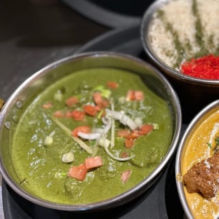 Chicken Hara Masala
